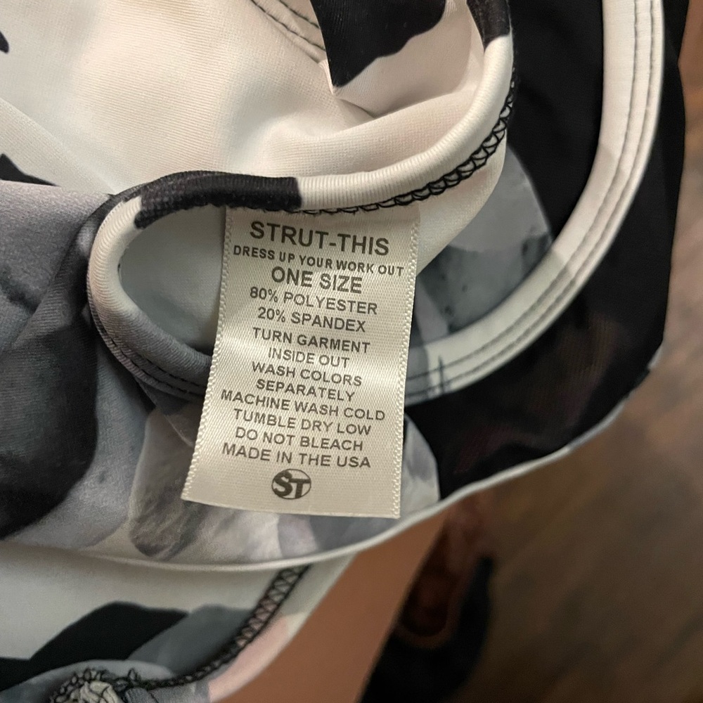 Dancewear bundle - Picture 7 of 10
